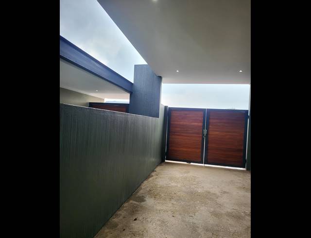 3 BEDROOM HOUSE FOR SALE IN THE ISLANDS ESTATES